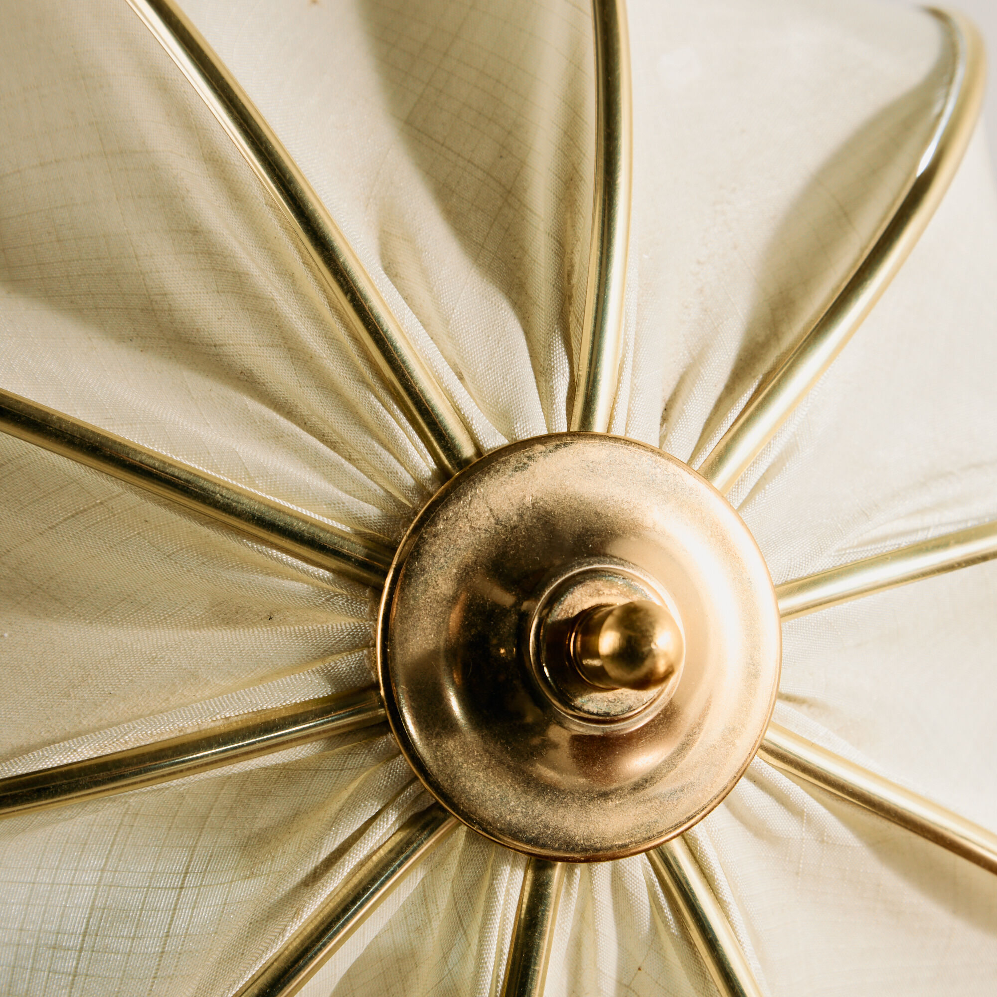 Brass table lamp