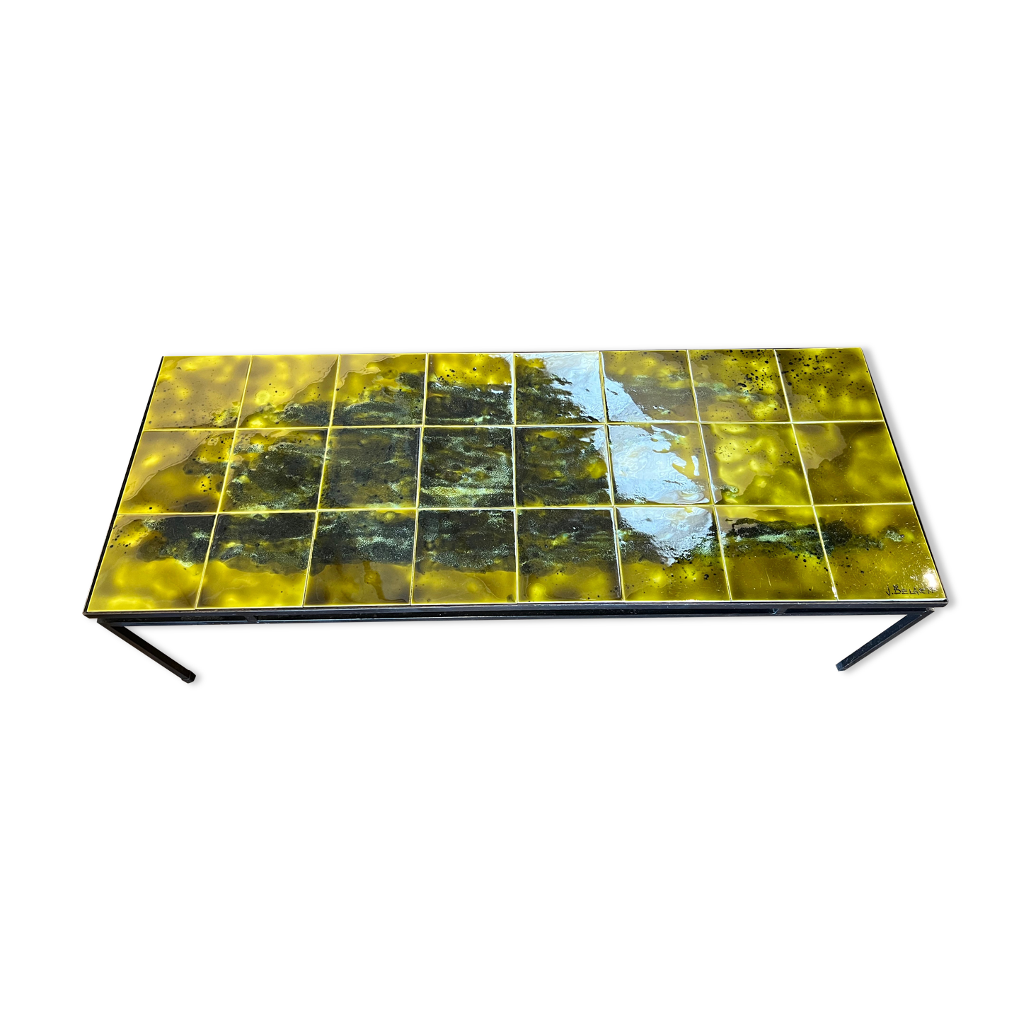 Vintage coffee table j. belarti