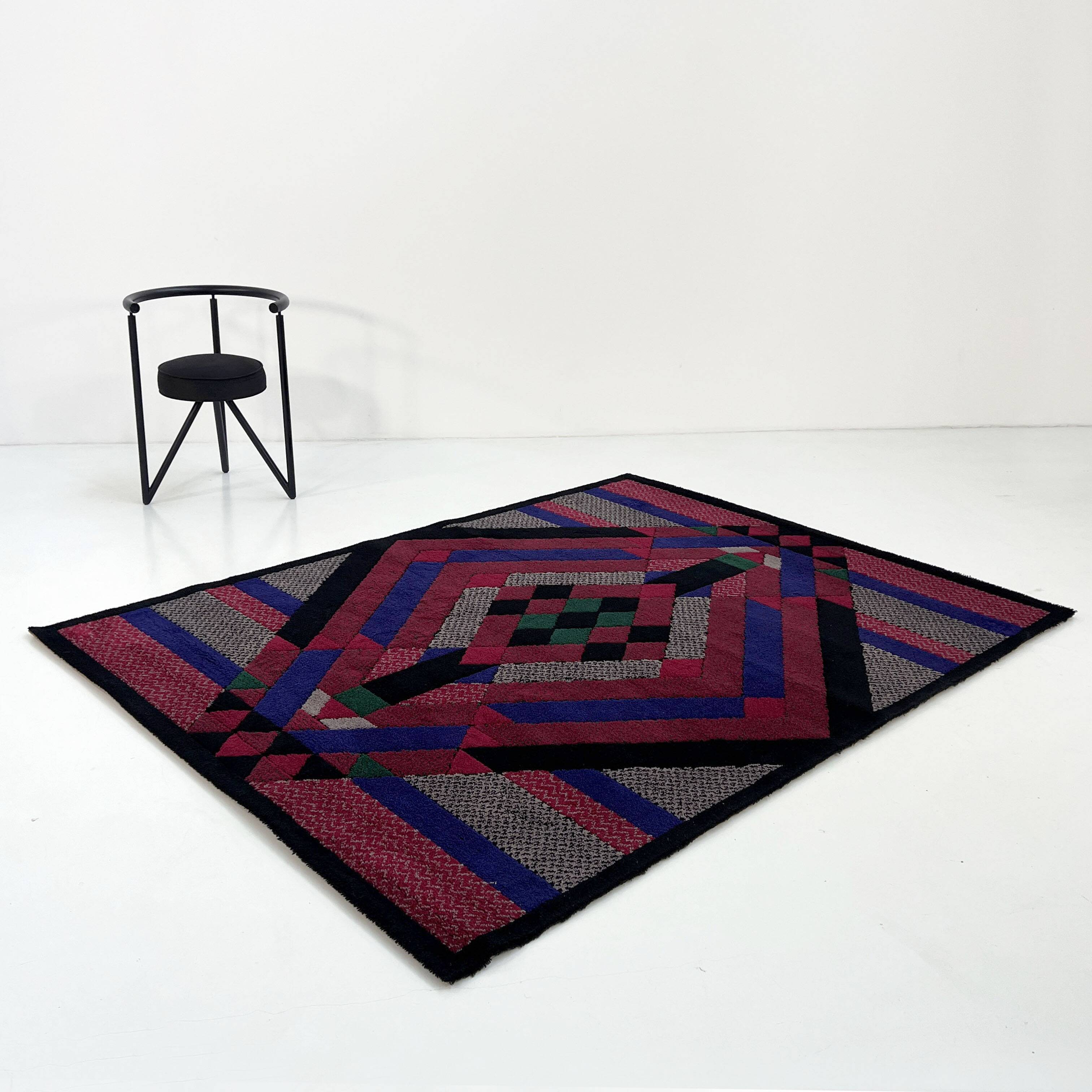 Large geometric rug by Gianni Erba for Trend, 1980.