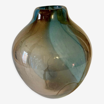 Vase fulvio bianconi pezzati and dated 81