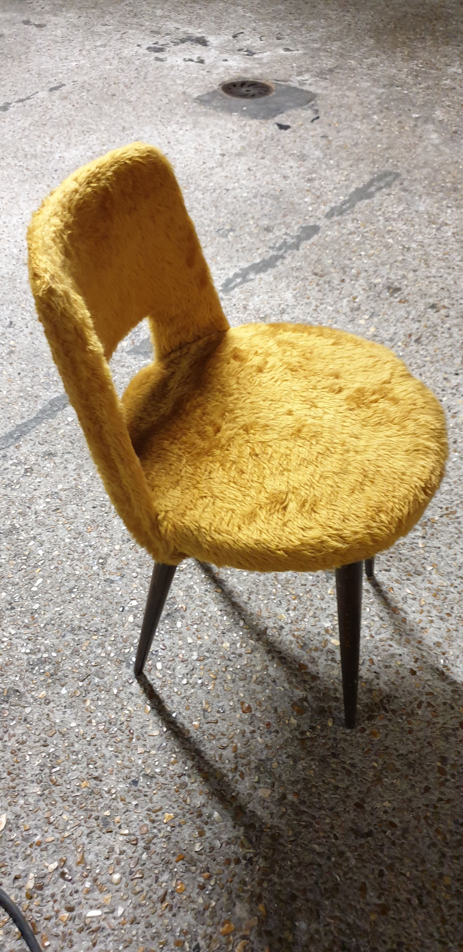 Moumoute chair