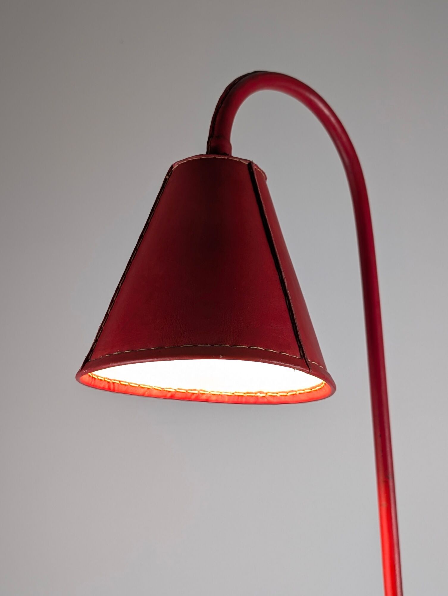 Jacques Adnet floor lamp in red leather, mid-century modern, France, 1960s