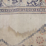 Antique Persian Carpet Handwoven Cream Wool Sarab Rug- 103x384cm