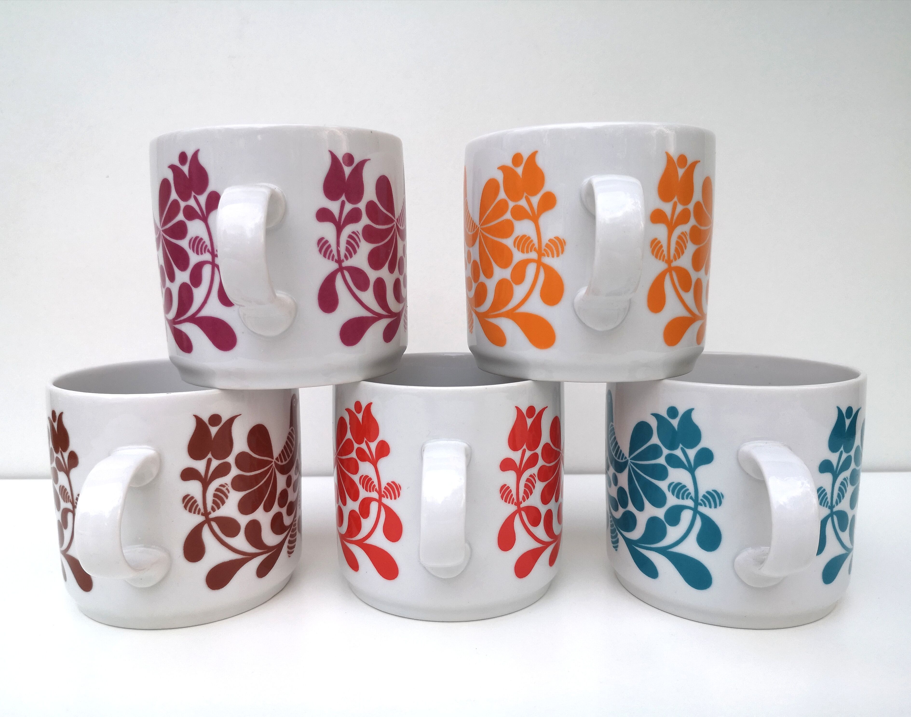 Set of 5 vintage Alfoldi cups
