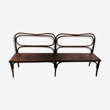 The 1950s wooden bench