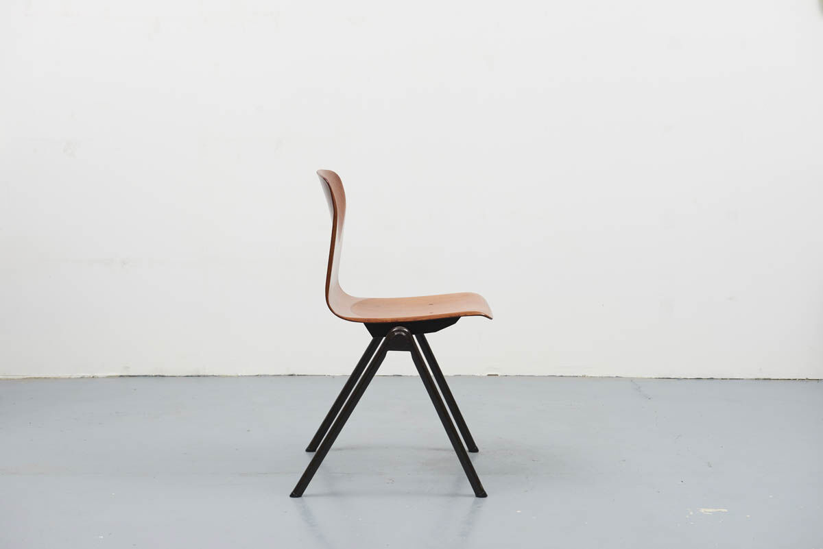 Galvanitas S30 chair