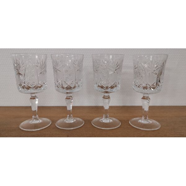 Set of 4 bohemian-style carved wine glasses | Selency