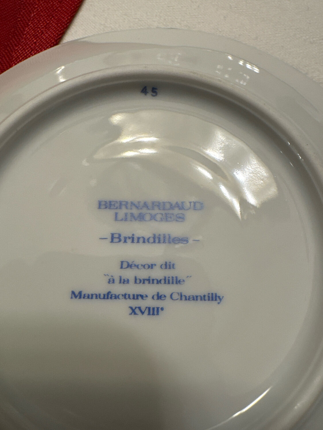 Set of 8 Limoges porcelain coffee cups and saucers, Ber