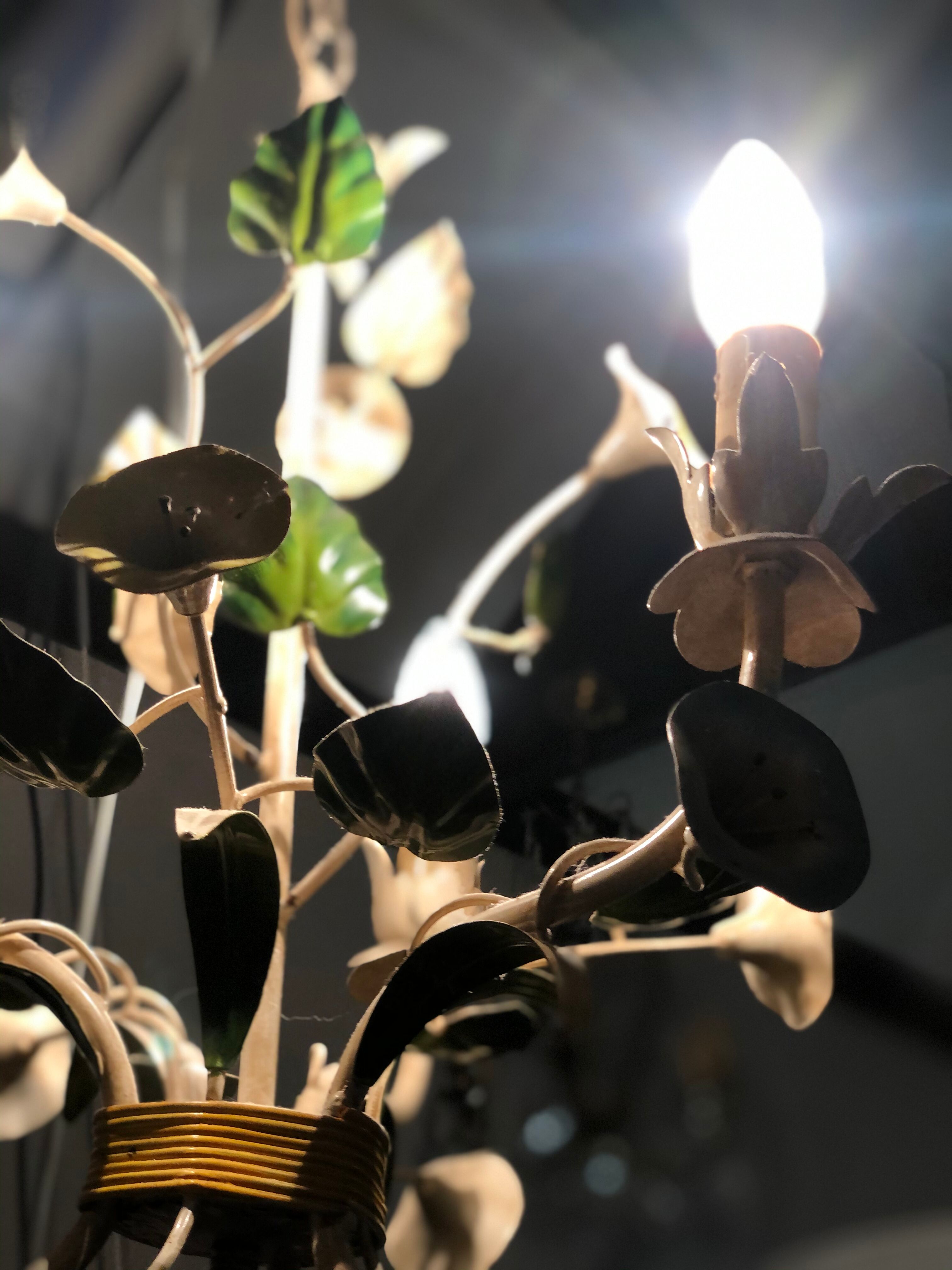 Italian luster flowers