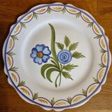 Assiette en faïence de Malicorne