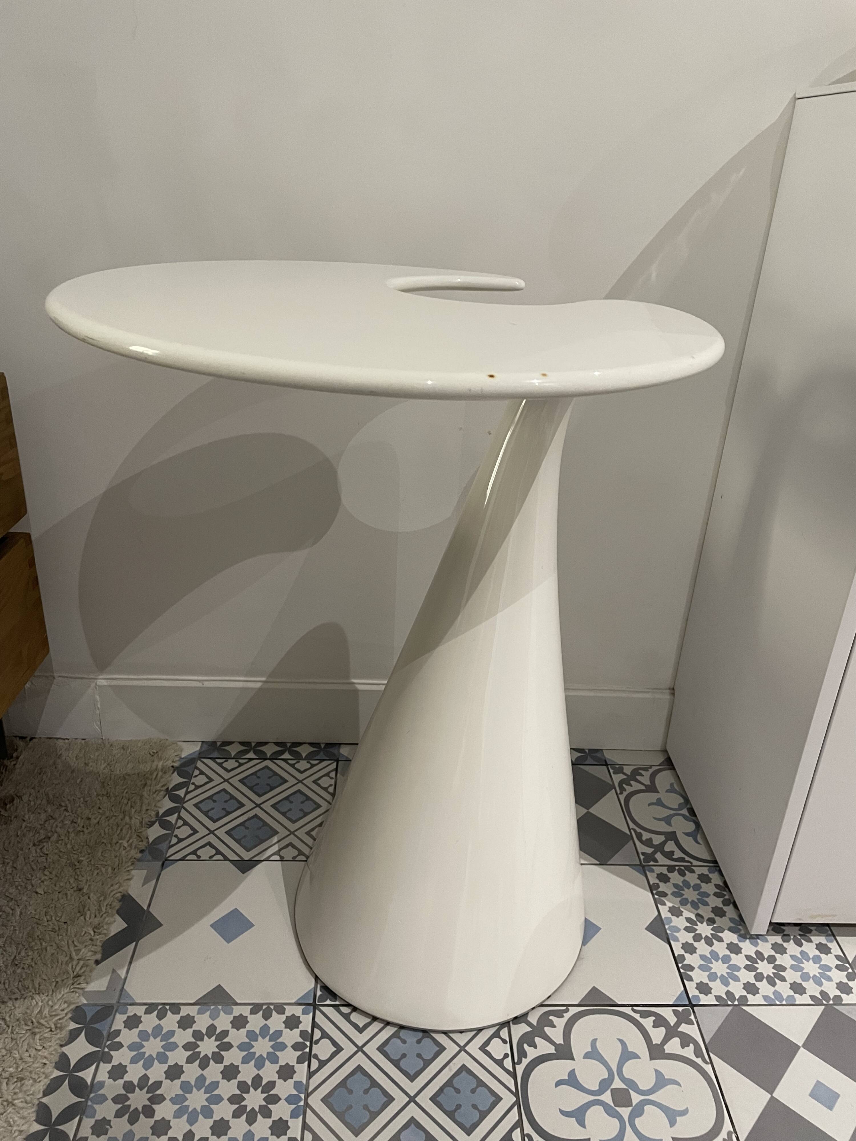 70s pedestal table