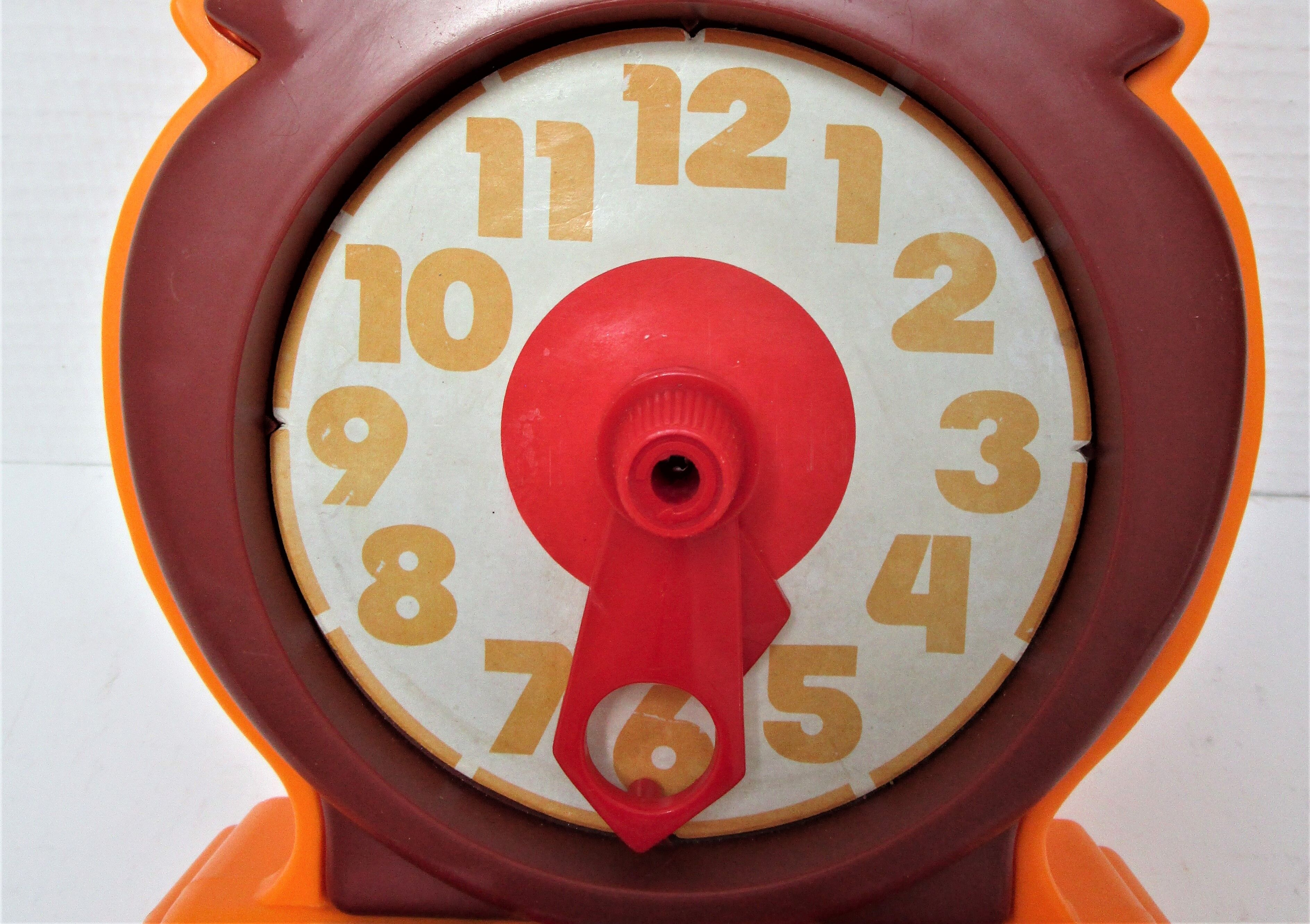 Nice vintage educational toy clock from the 70s