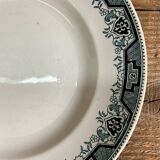 3 ironstone plates