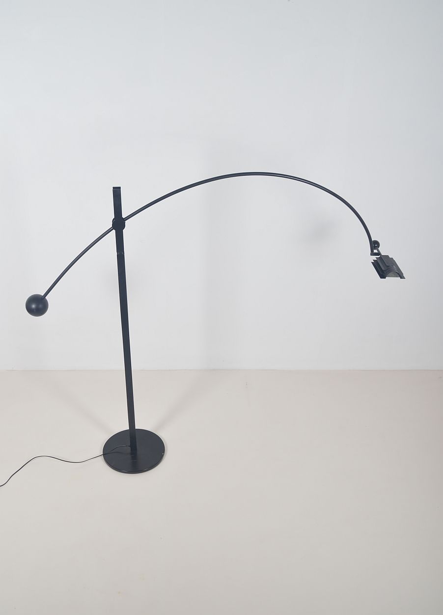 Lampadaire design 'Relco' by Swiss International, années 1980