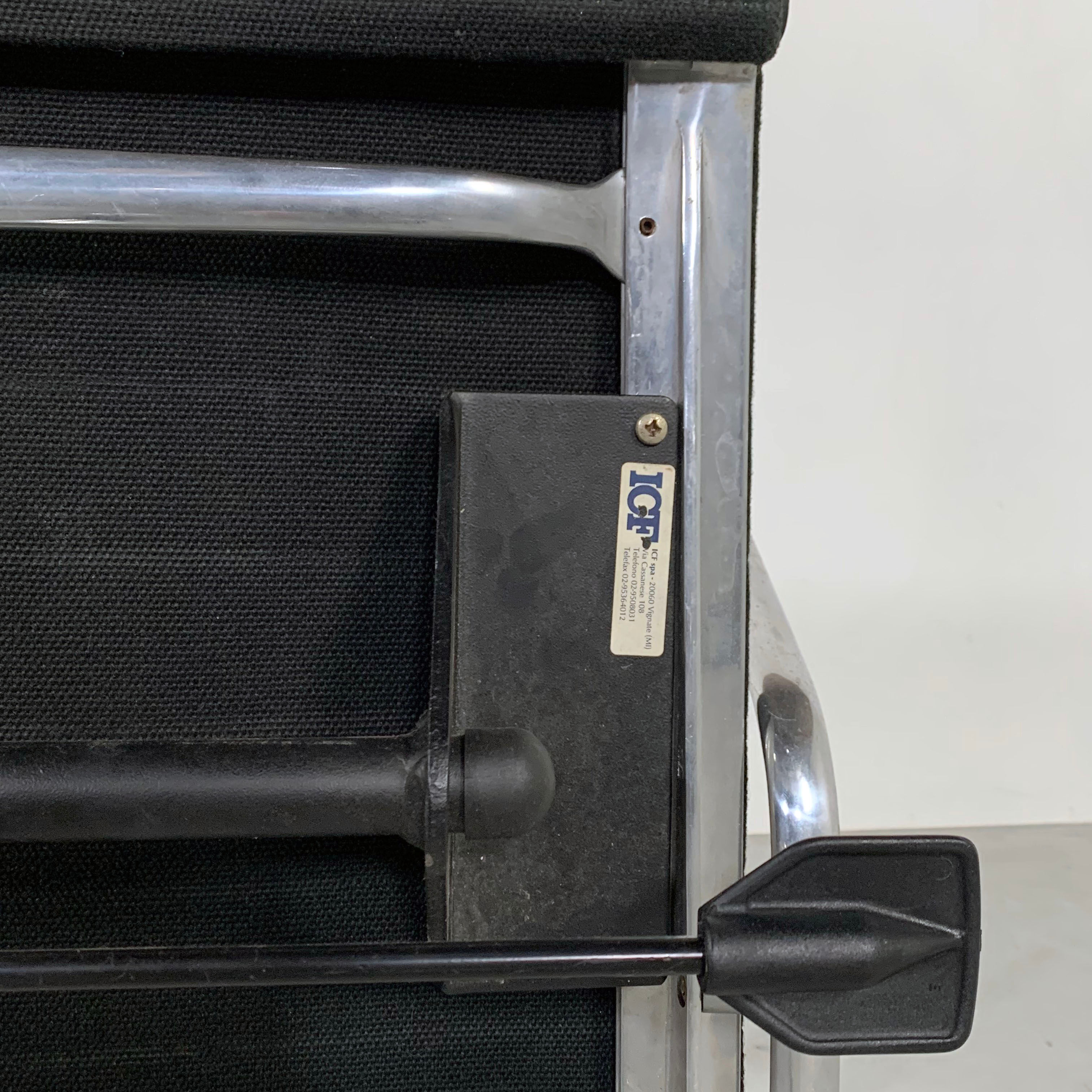 EA117 office chair by Charles and Ray Eames for ICF, 1970