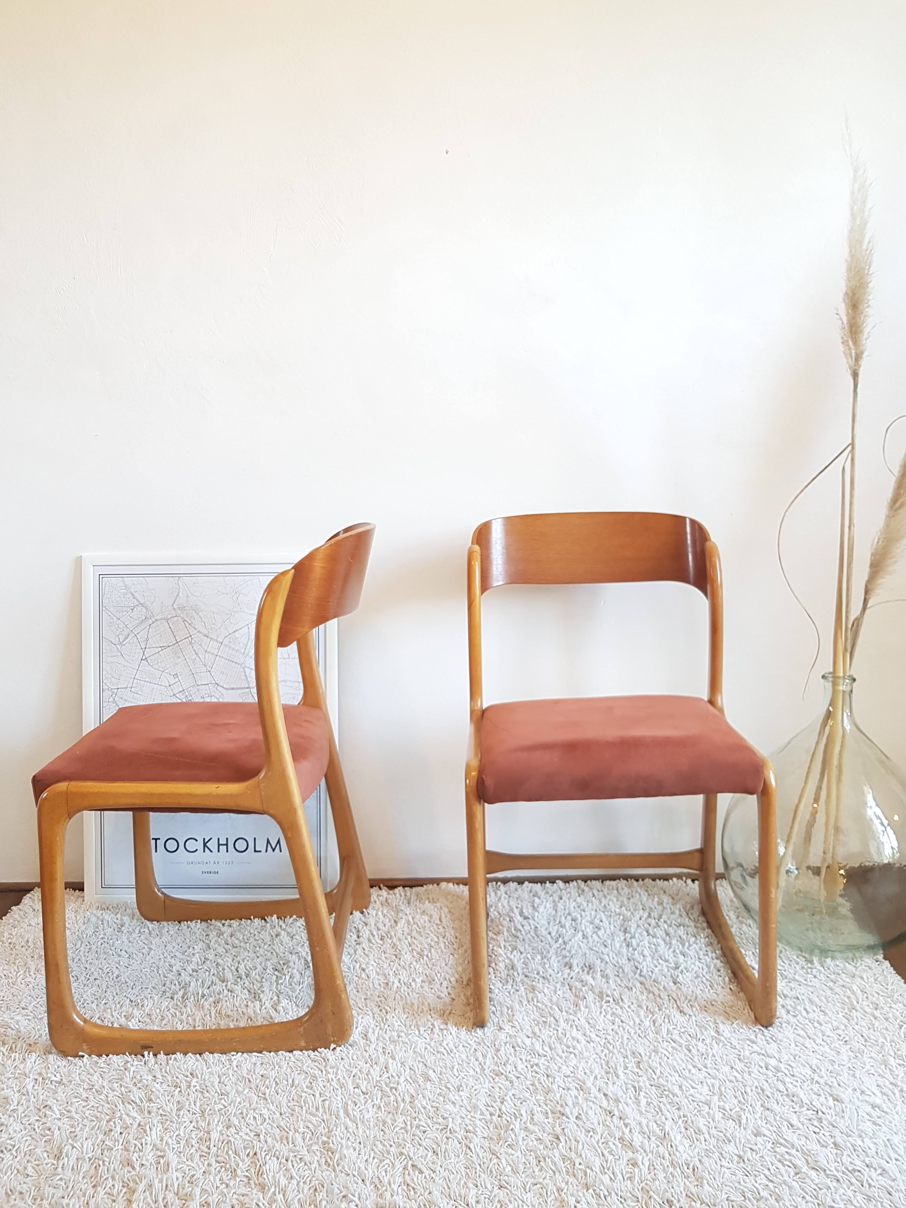 Suite de 4 chaises traineaux Baumann, 1960