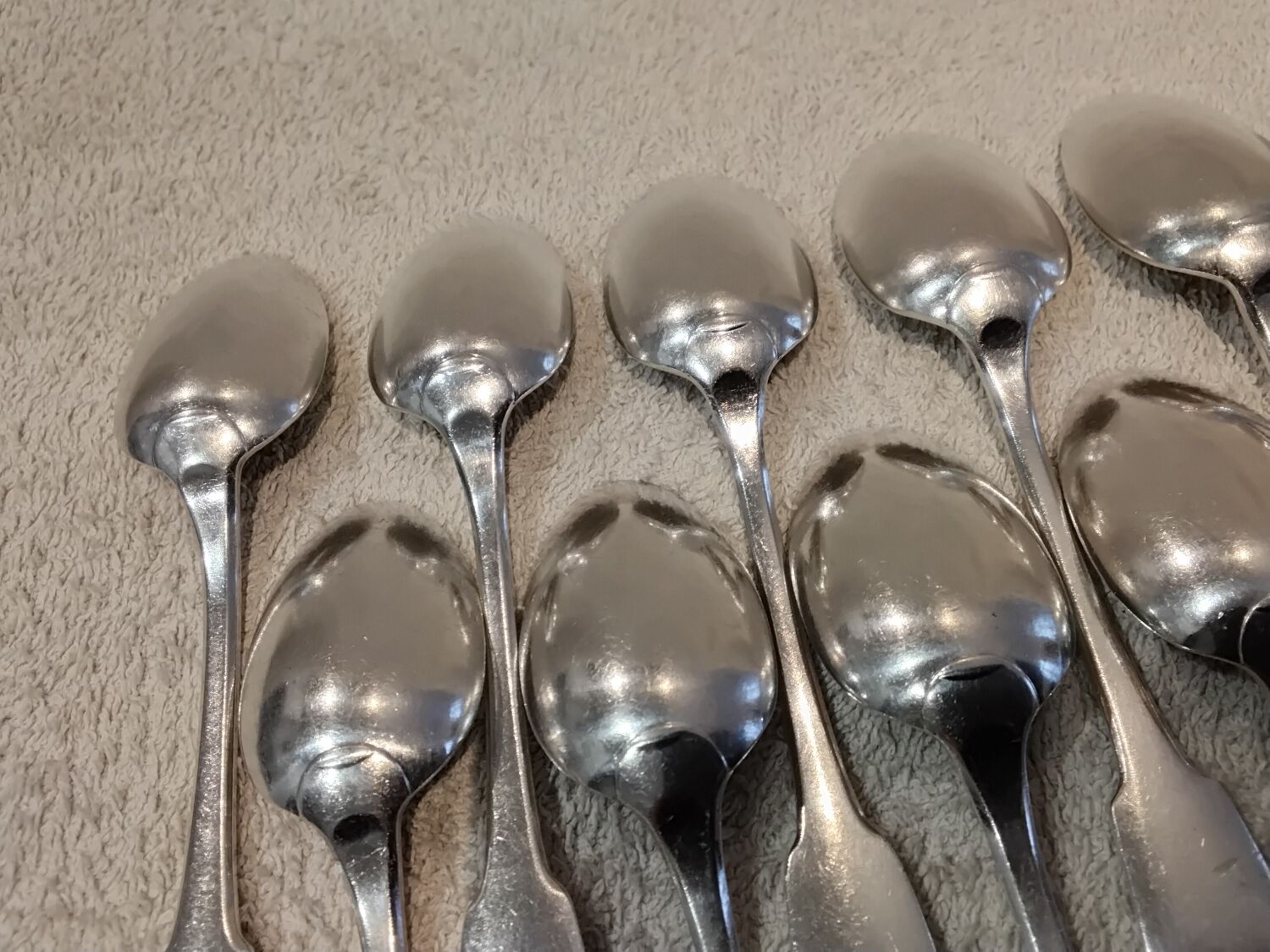 11 silver-plated teaspoons by Christofle, Cluny pattern, striped