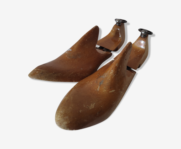 Paire d'embauchoir en bois