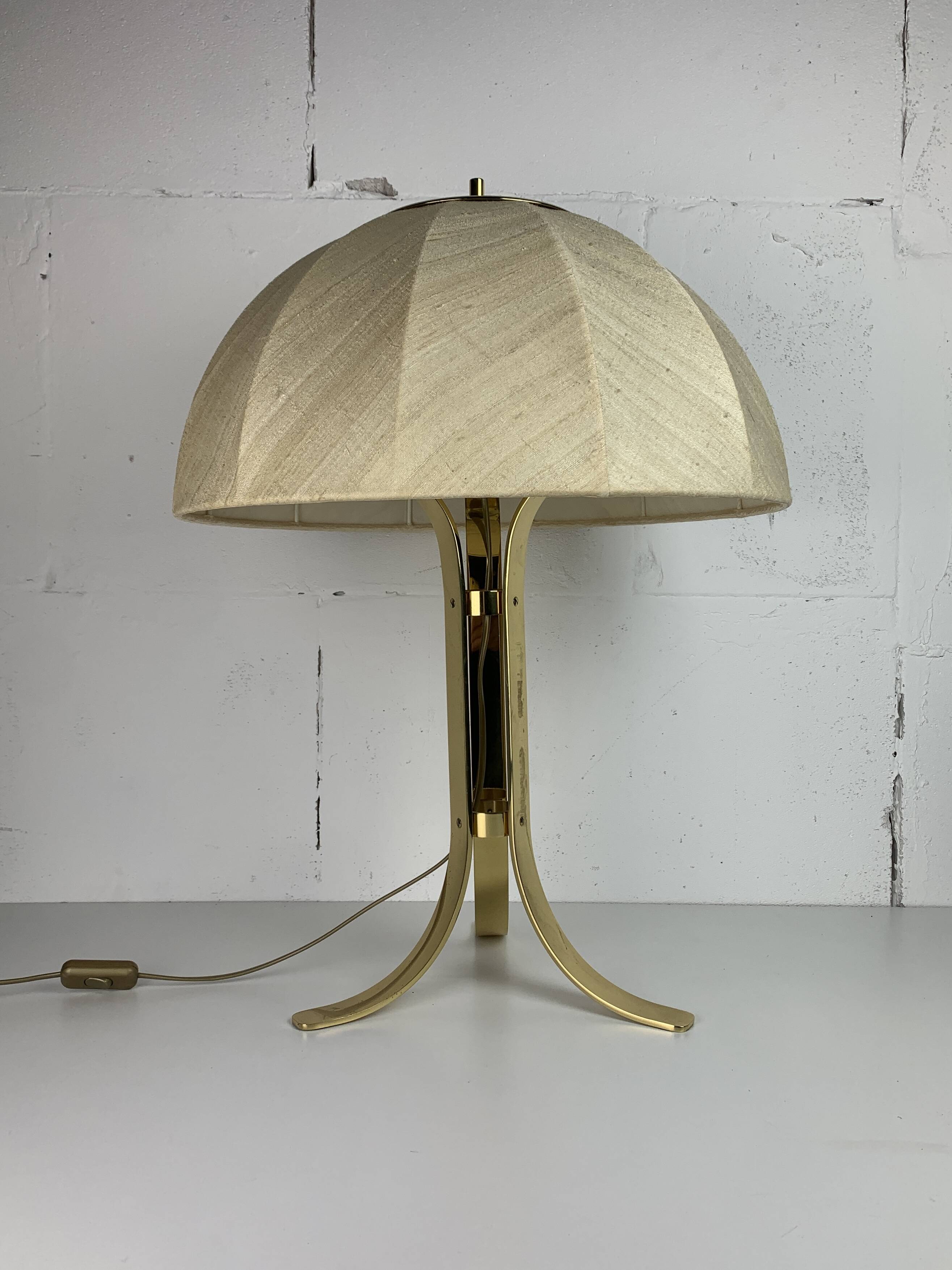 Large ( 65 cm ) midcentury brass space age mushroom table lamp, 1960s