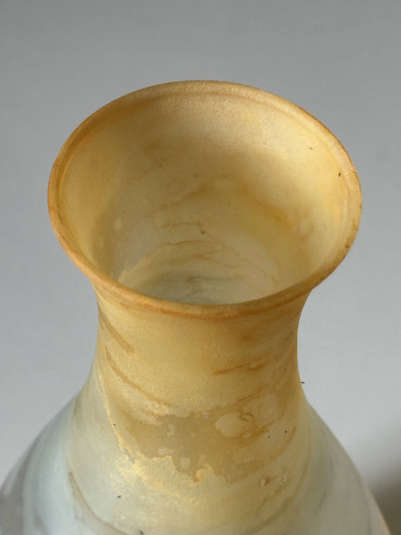 Acidulated art glass vase signed Galiano vintage 80s