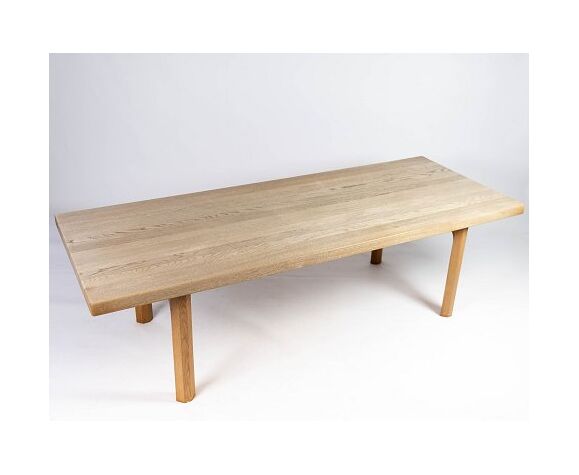 Coffee table in oak of danish design from the 1960