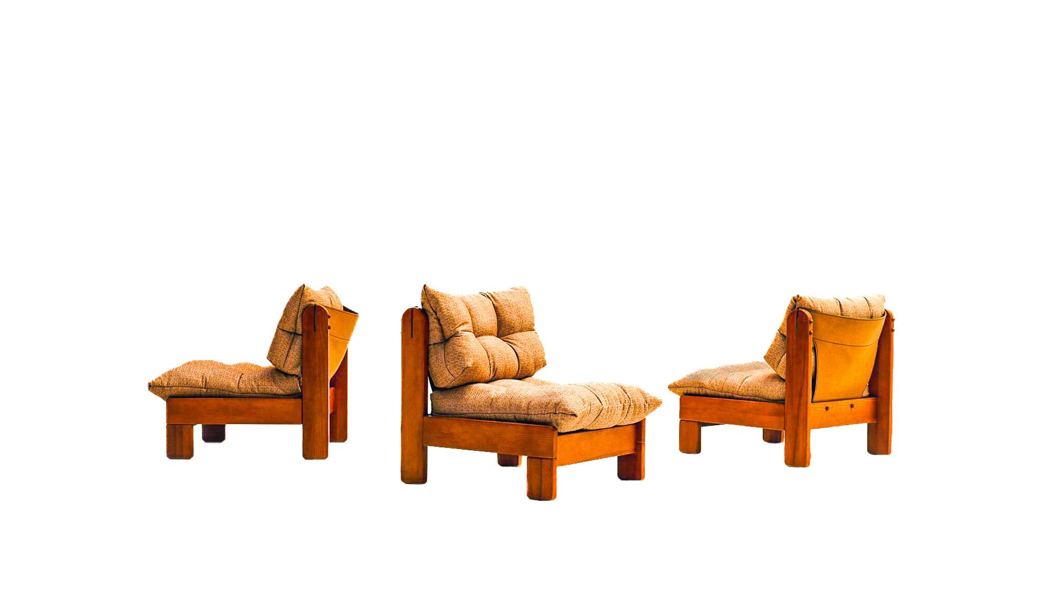 Low armchair in pine wood with bronze fabric