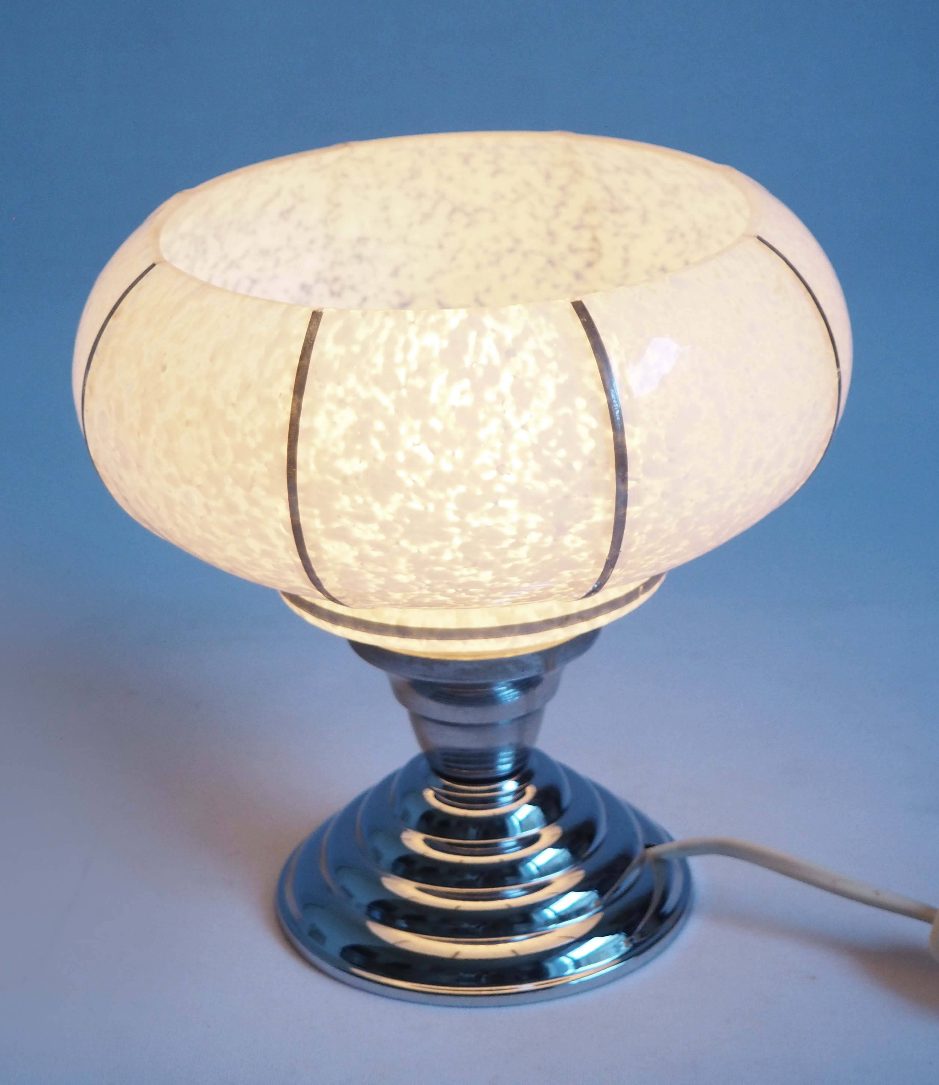 Clichy glass lamp