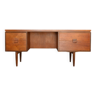 Bureau danois en teck de Kofod Larsen pour G Plan du milieu du siècle