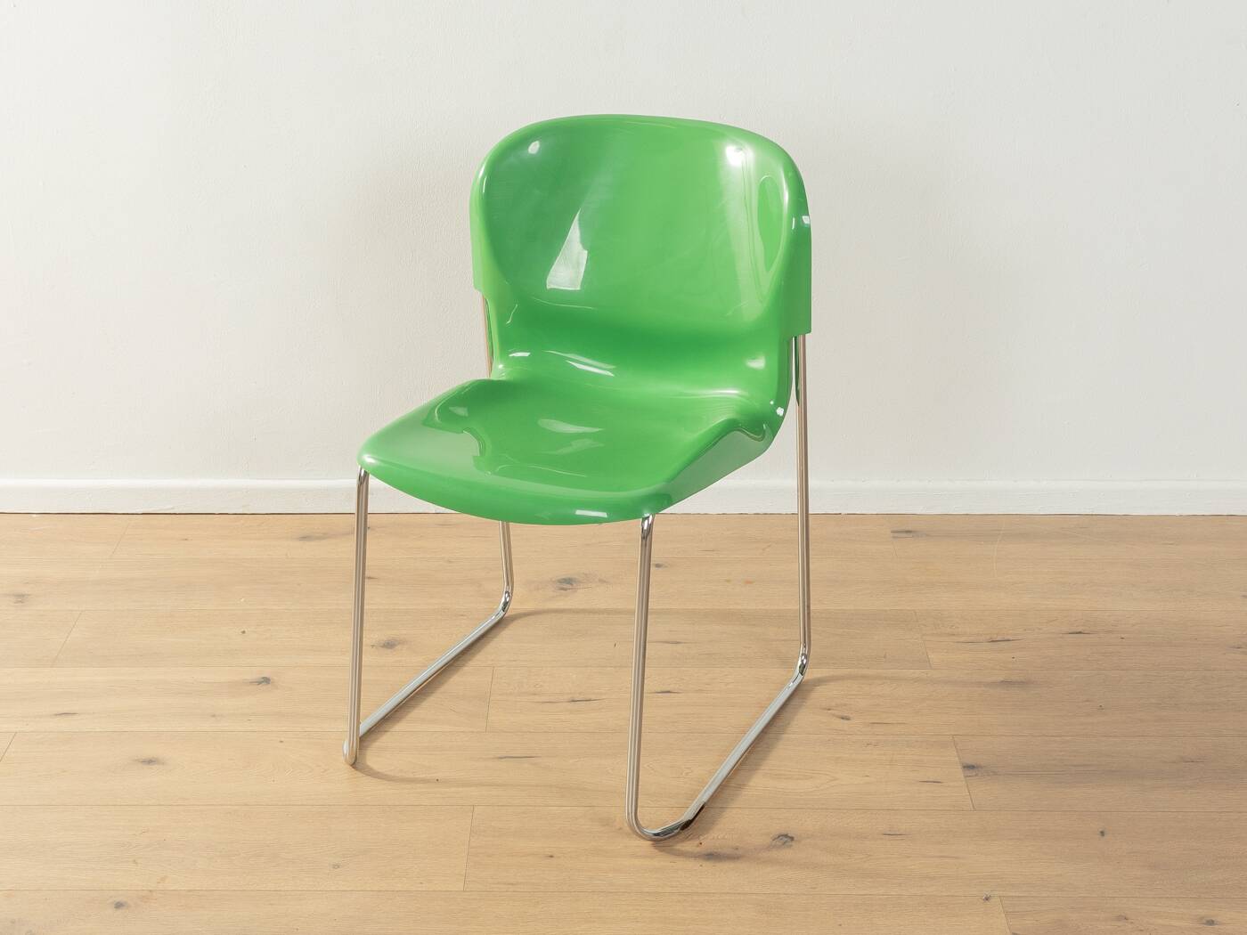 SM 400 Swing Chairs by Drabert