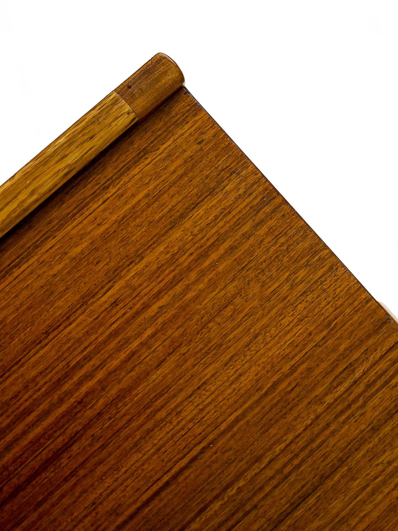 Scandinavian dressing table with drawers