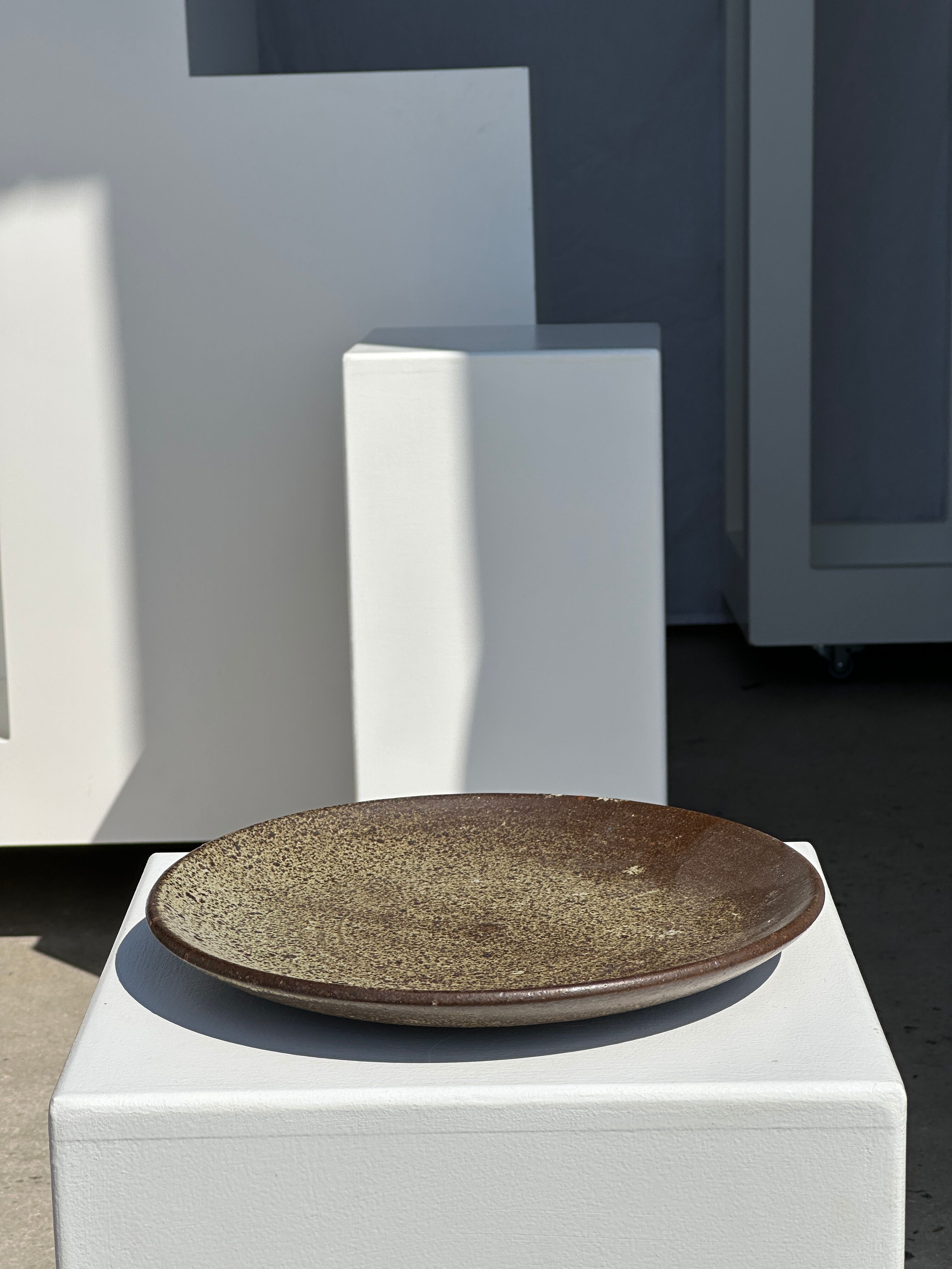 Indonesian green ceramic dish D:26.5