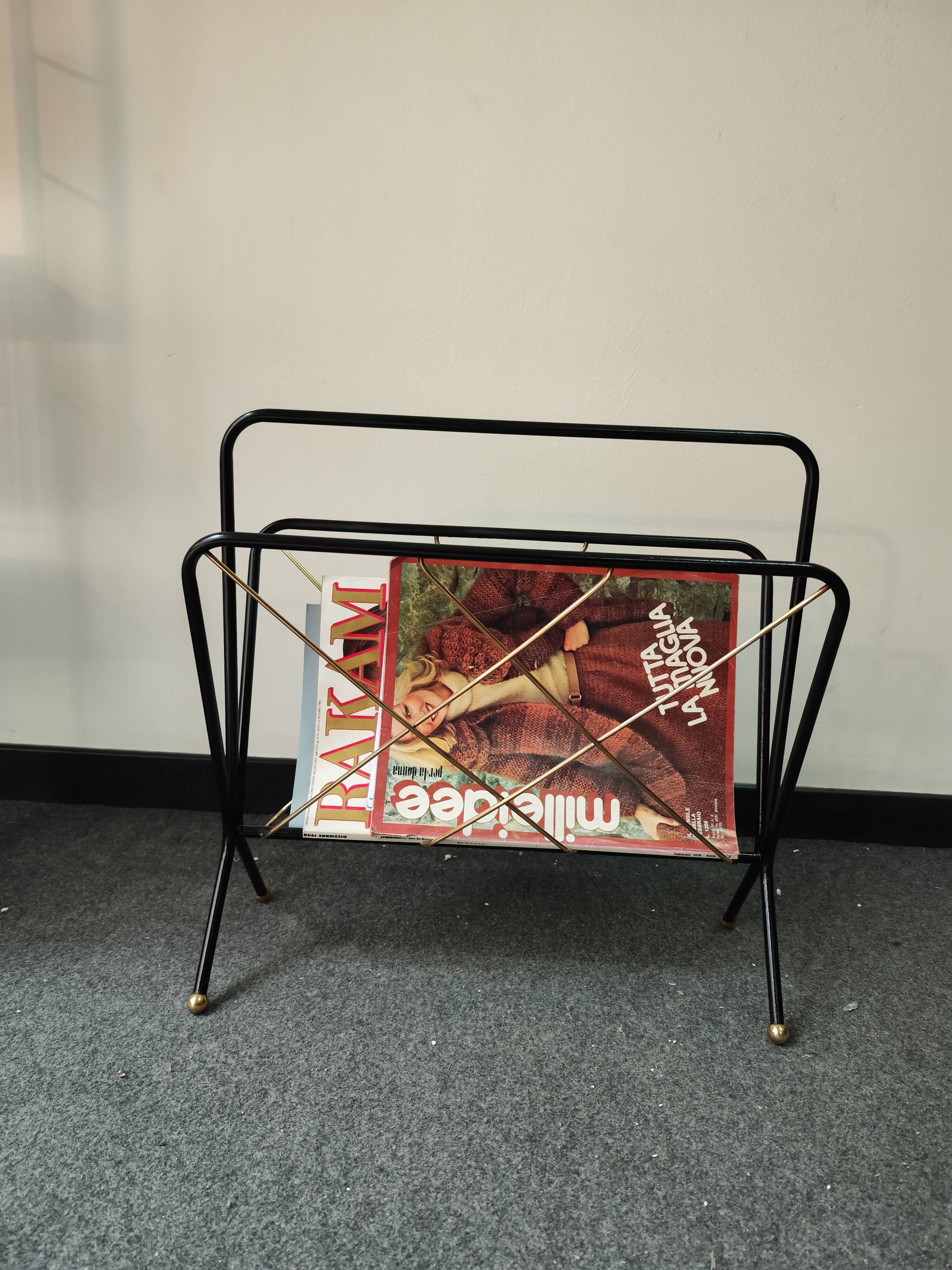 Vintage magazine rack 70s brass