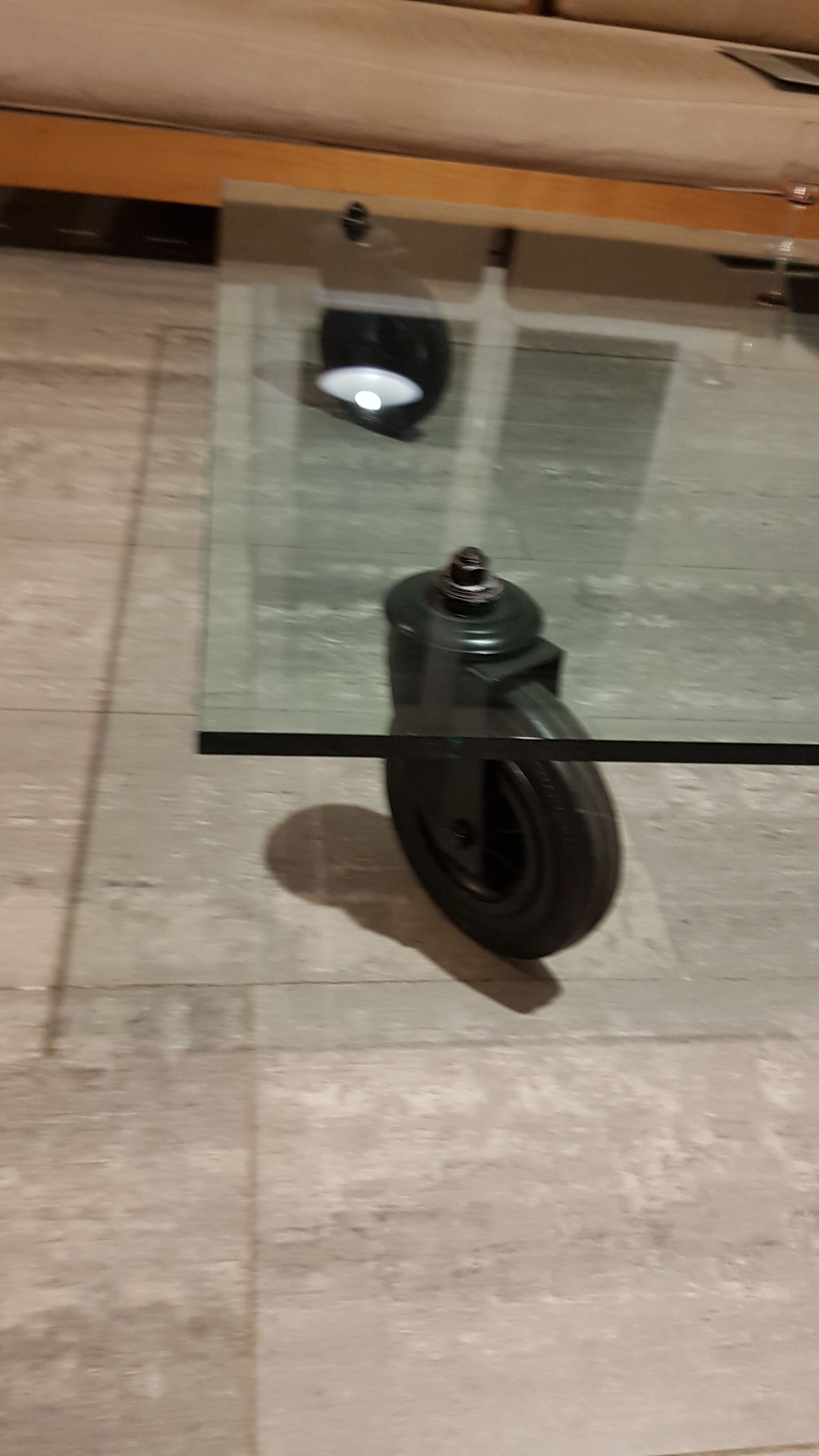 Coffee table by Gae Aulenti for Fontana Arte