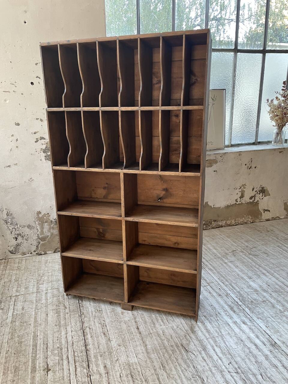 Trade furniture with boxes