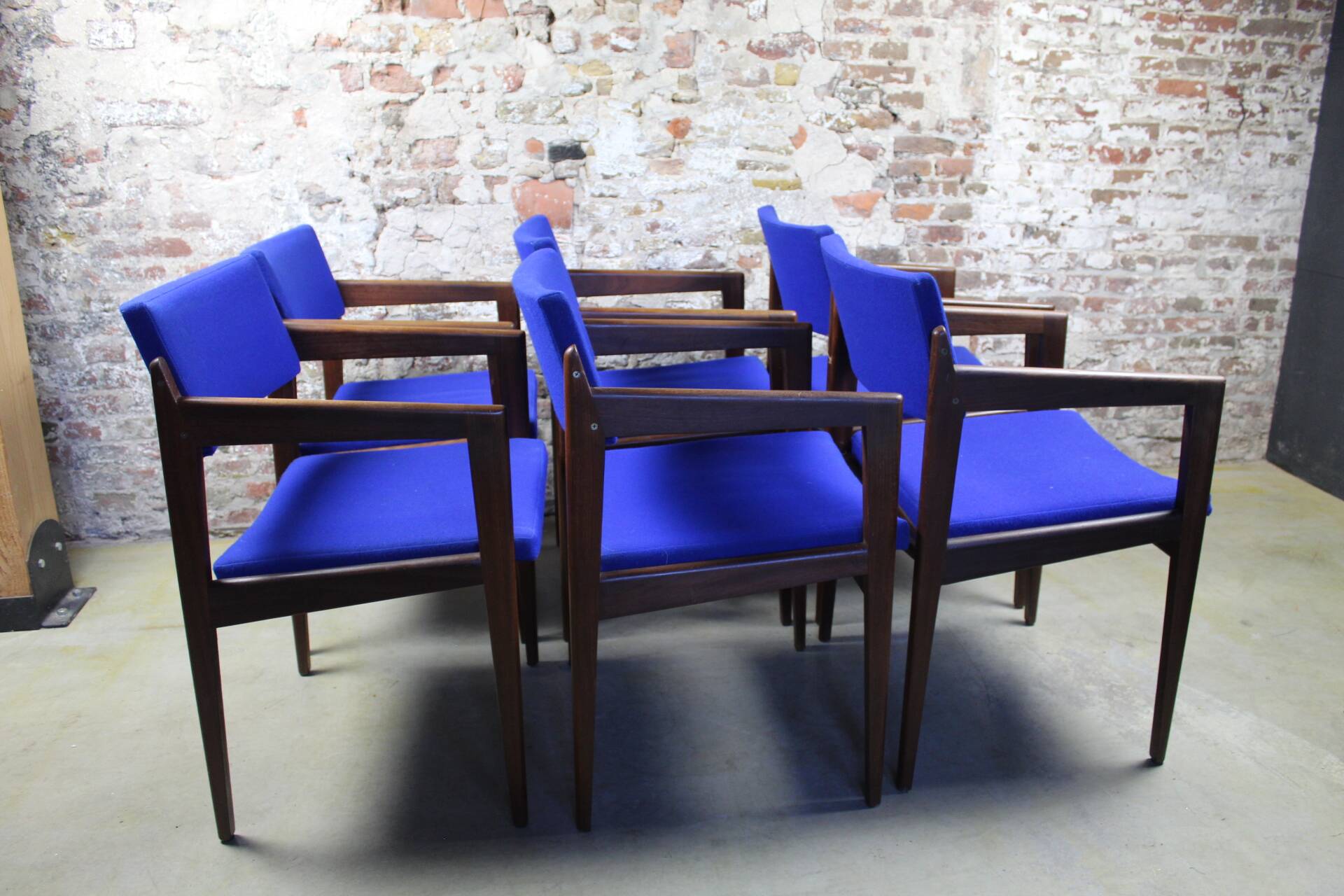 Set of #6 rudolf glatzel diningchairs (armrest). model emt0030