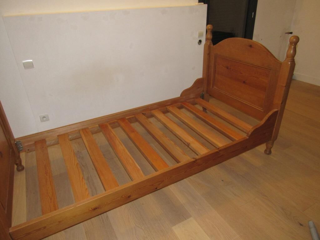 Single bed