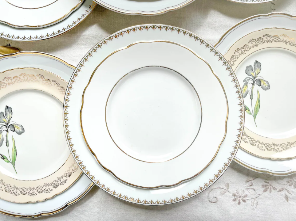 Porcelain dinner service for 6 people
