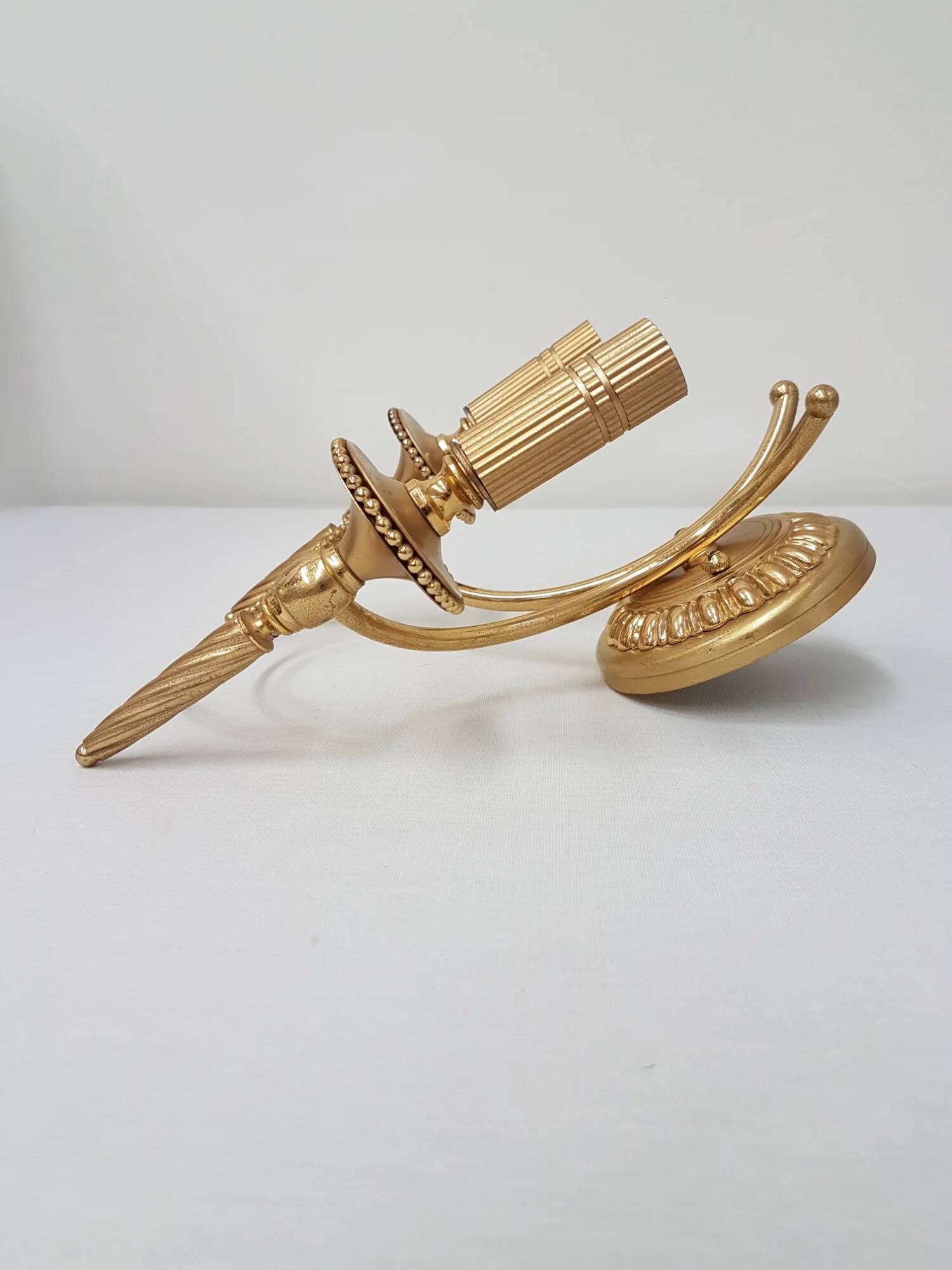 Set of 3 vintage Sciolari wall lights gold plated brass Italian 1960s