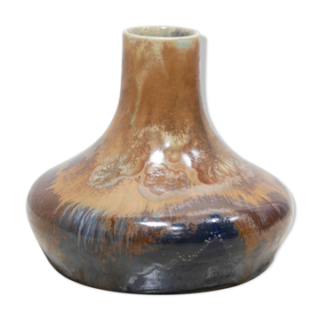 Sandstone vase by Alfred Renoleau