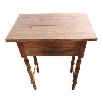 Petite table à abattant