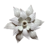 Applique fleur en métal laqué blanc