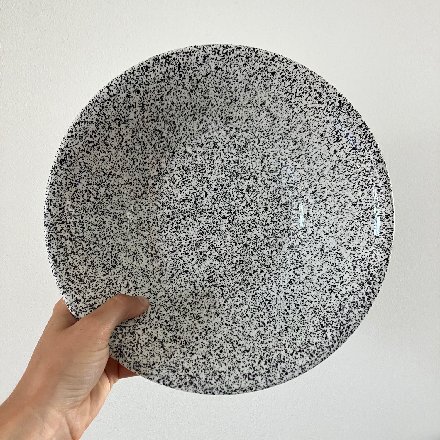 Saladier moucheté blanc et noir