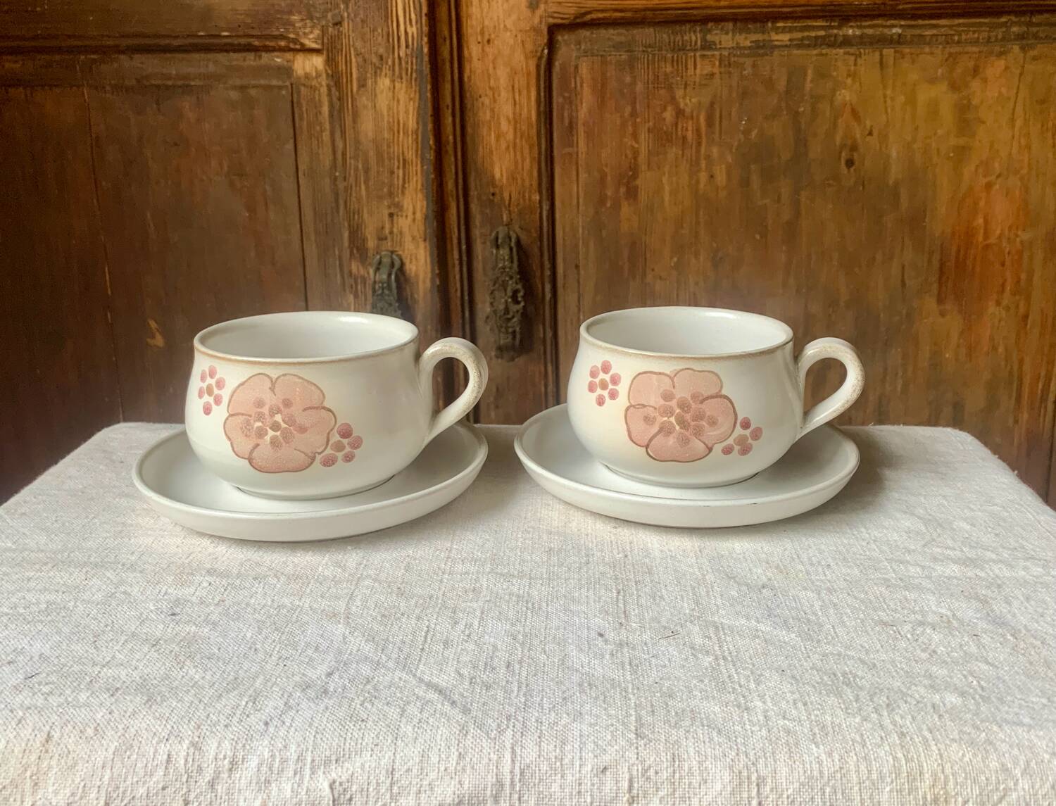 Two large Denby Gypsy stoneware English breakfast mugs