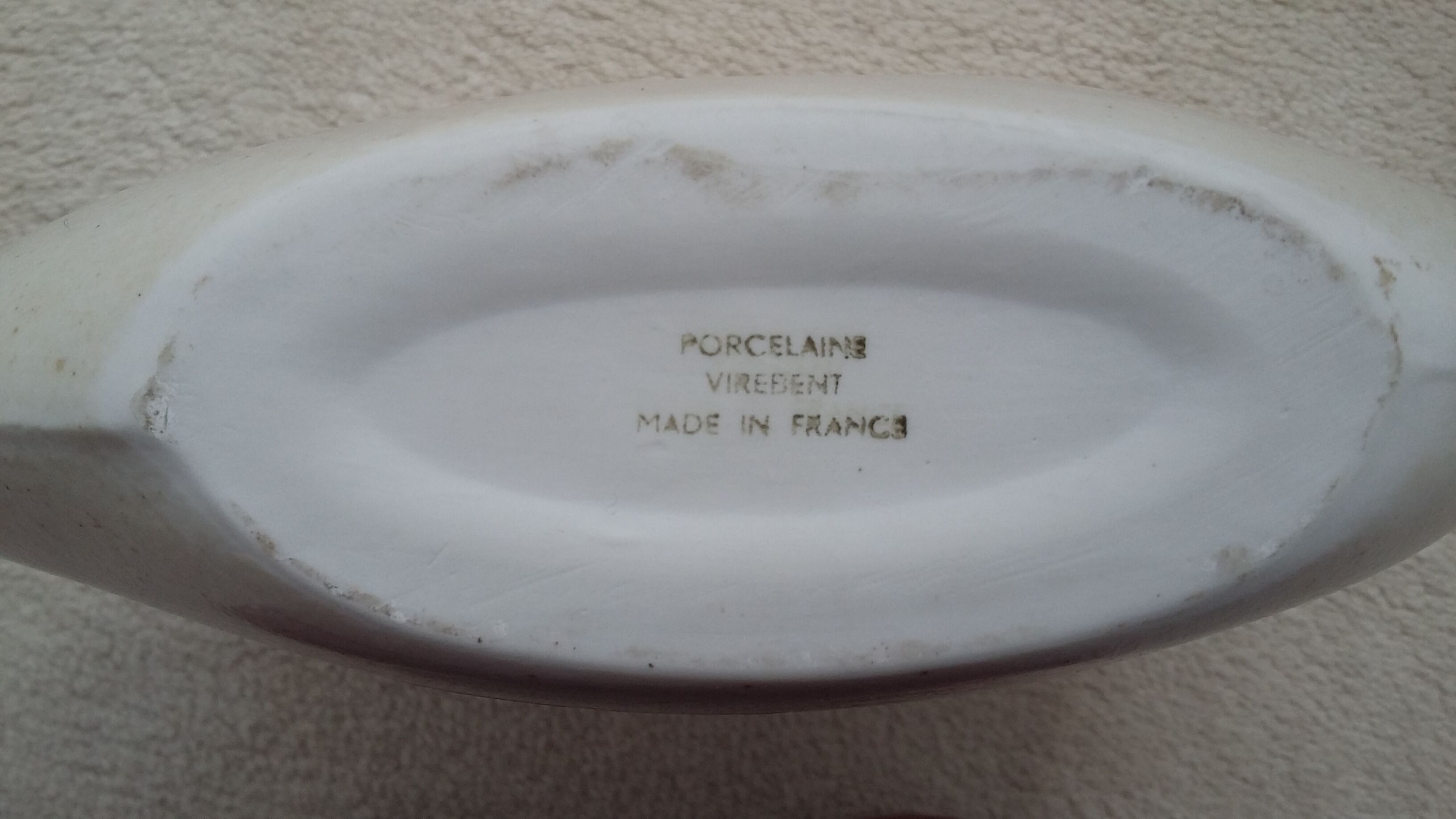 Virebent porcelain vases