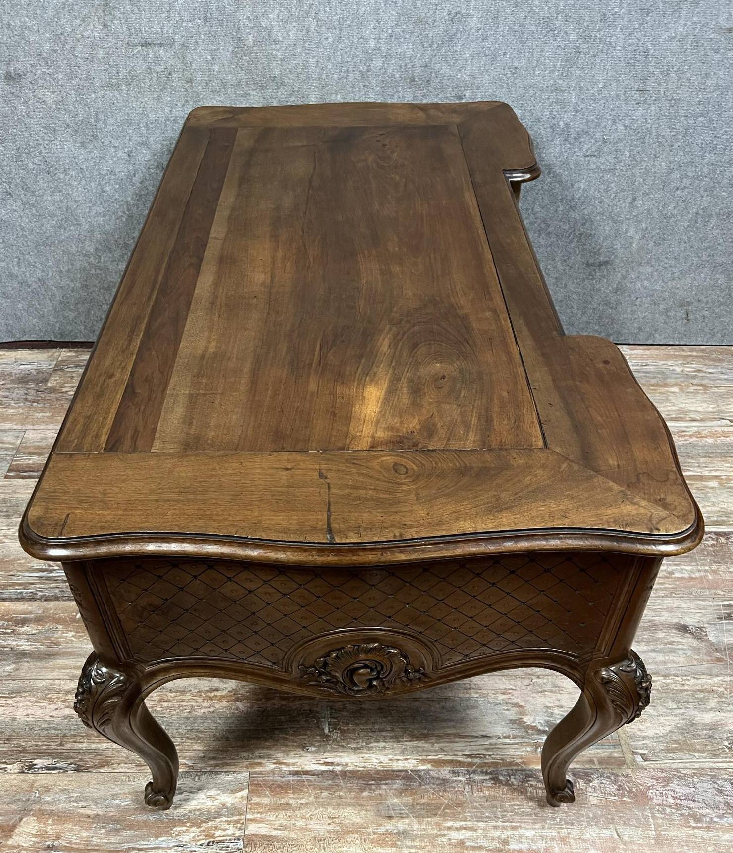Curved provencal louis xv style desk in carved walnut circa 1880