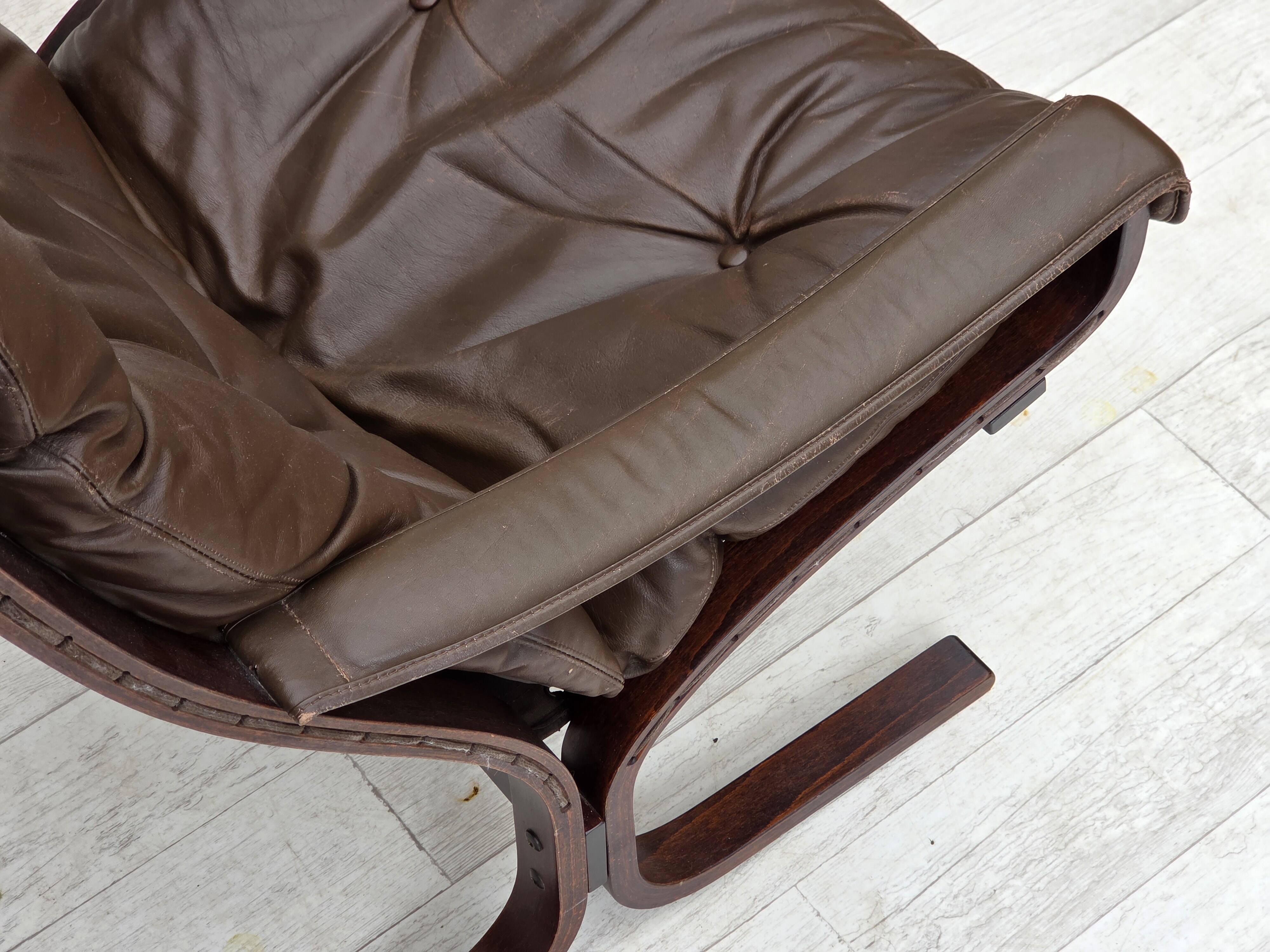 1970s, Norwegian design by Ingmar Relling for Westnofa, model "Siesta".