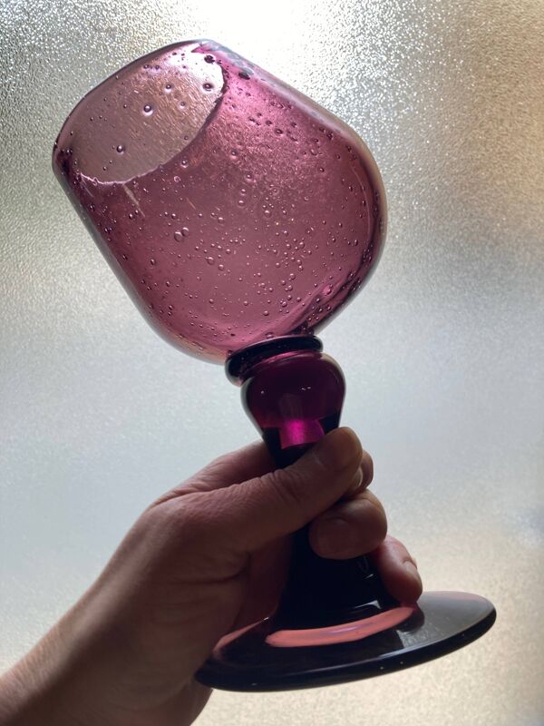 Duo de coupes en verre bullé teinté violet
