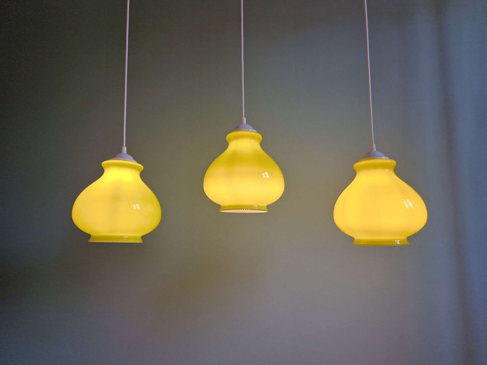 Vintage green opaline suspension (5 available), 1960-70.