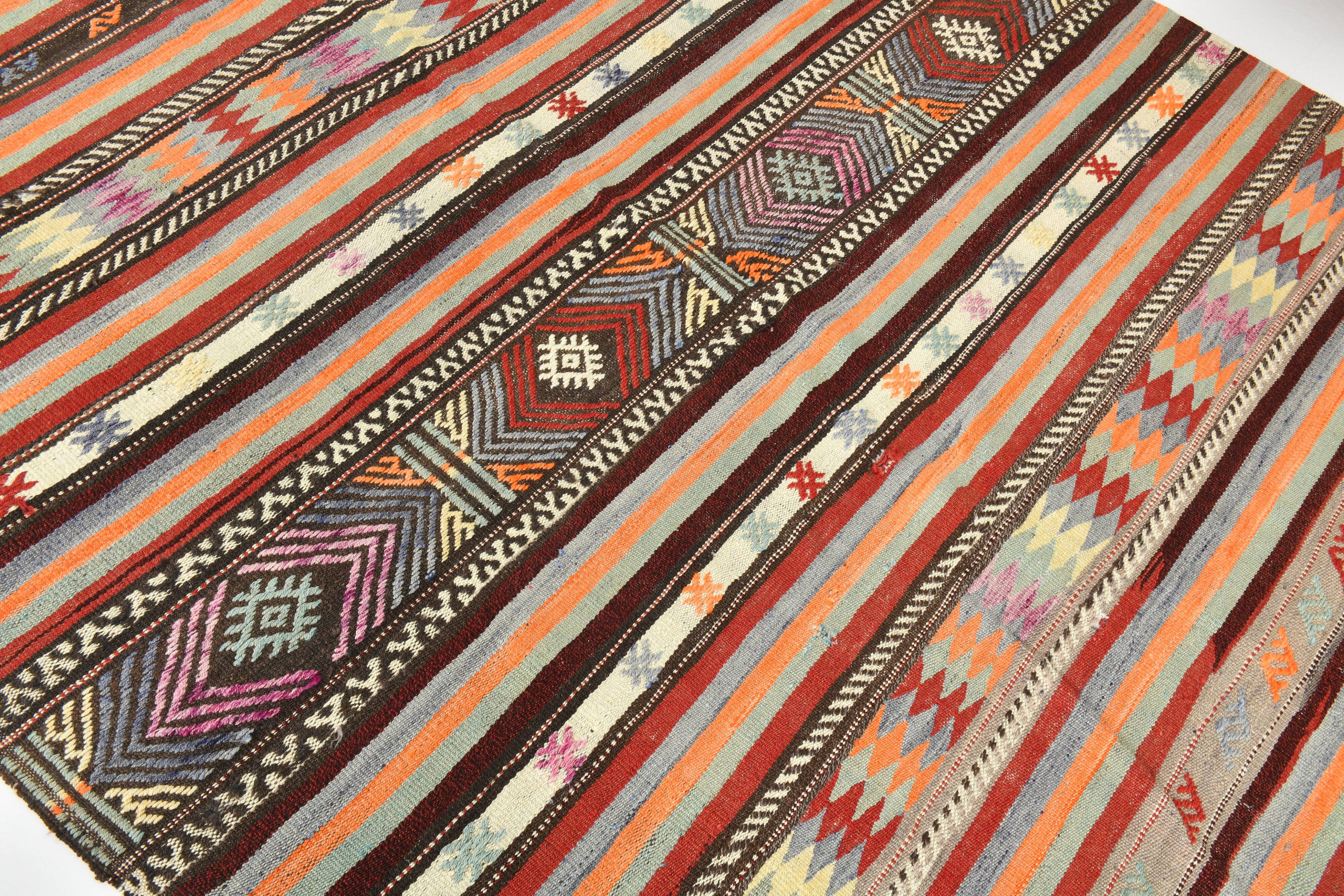 Muticolor Turkish Vintage Kilim Rug, 161x206Cm