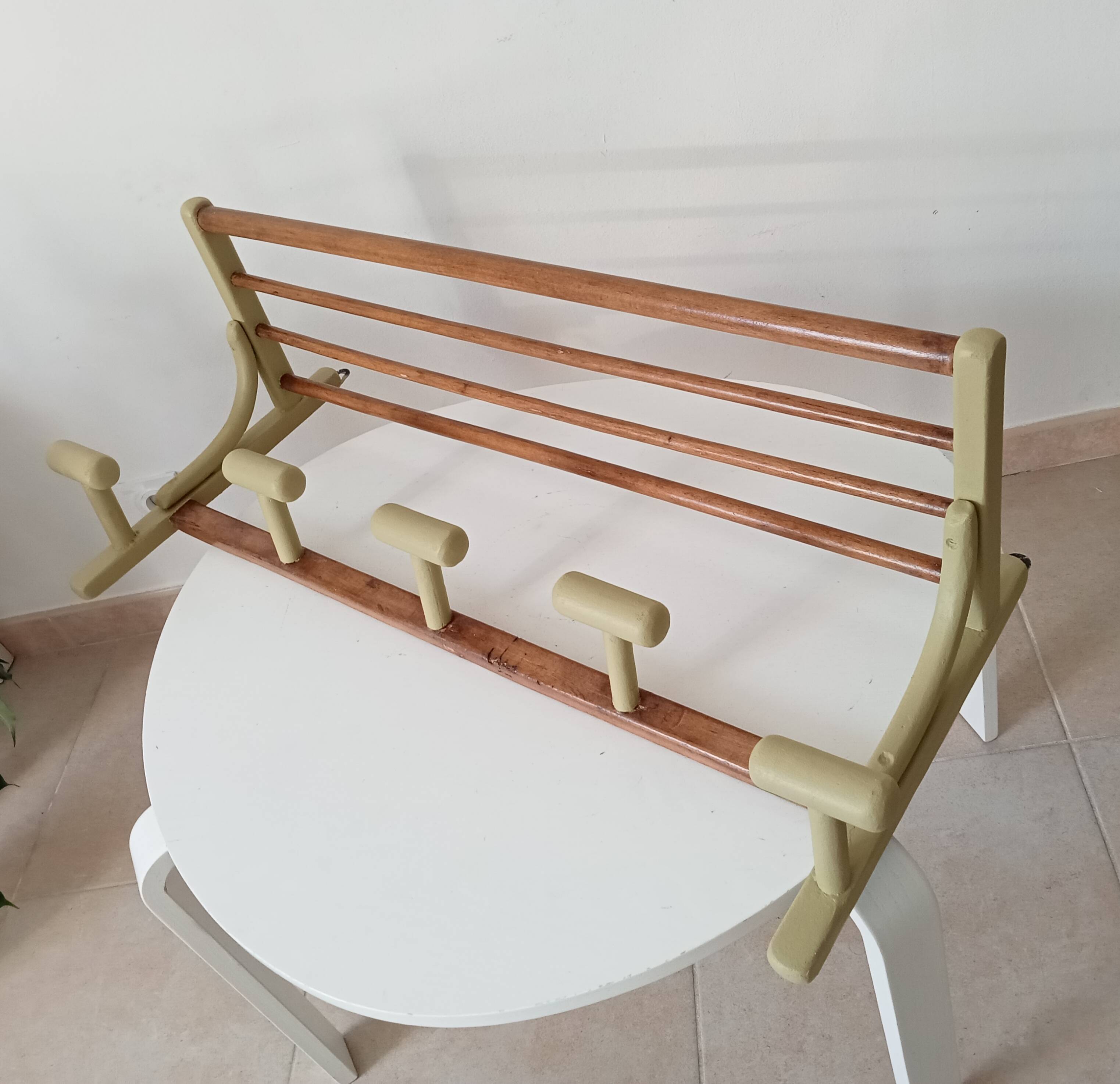 Vintage 60s wall coat rack